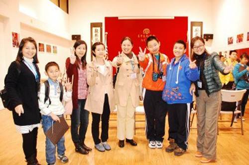 中国低龄学生蜂拥赴美游学投亲靠友为留学探路